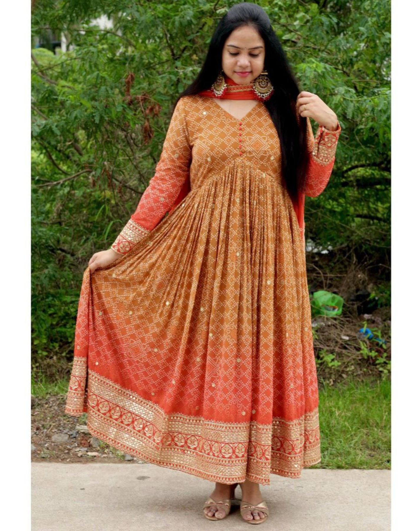 Buy Plus Size Kurtis / Gowns from manufacturers and wholesalers in Surat  Gujarat - Royal Export | Best Plus Size Kurtis / Gowns Suppliers in Surat  India