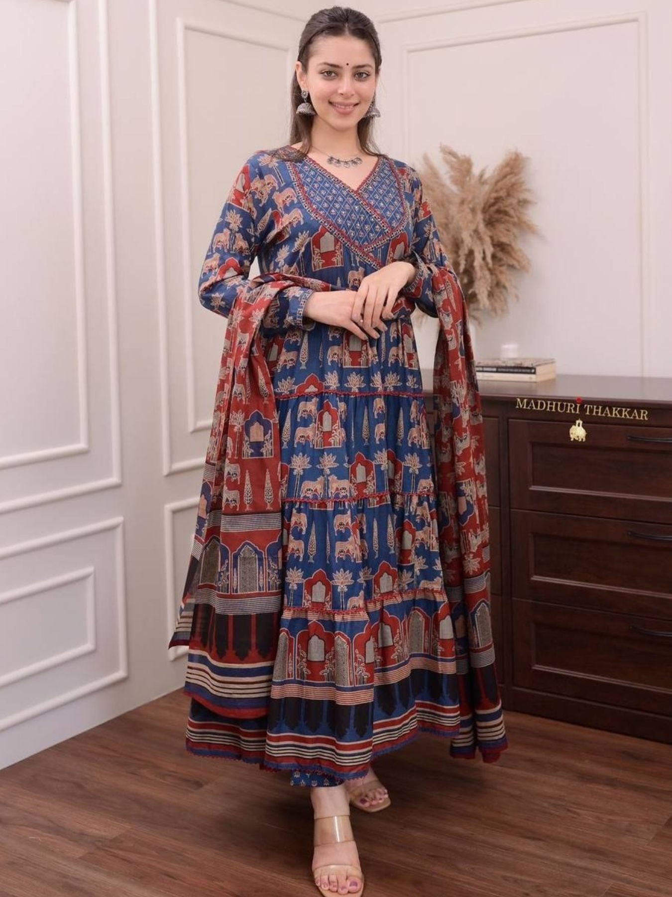 BEAUTIFUL HEAVY FULLY FLAIRD ANARKALI SUIT SET surat India