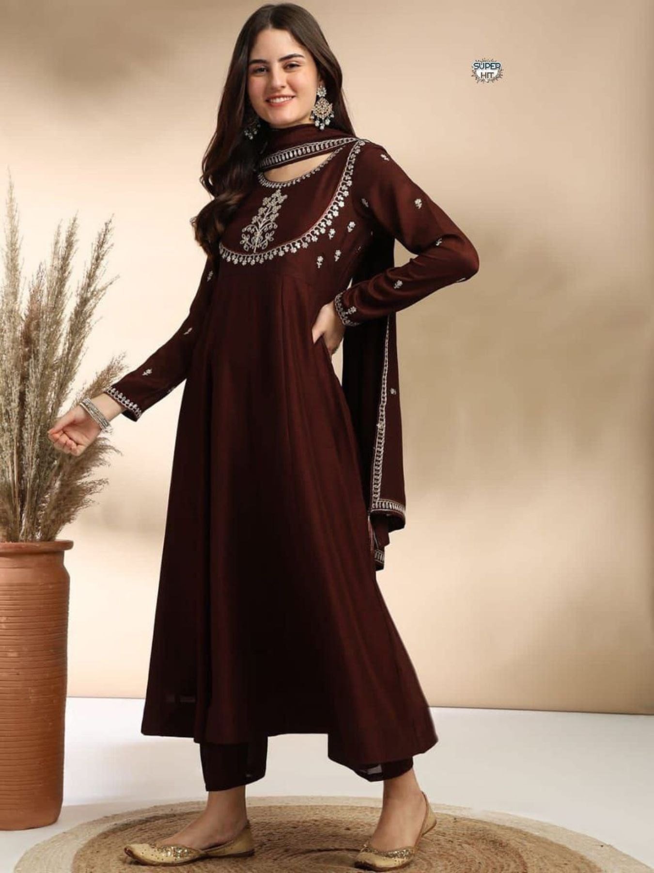 Designer 3-Piece Silk Suit Set with Zari Weaving Ready to Wear Designer 3-Piece Silk Suit Set with Zari Weaving Ready to Wear