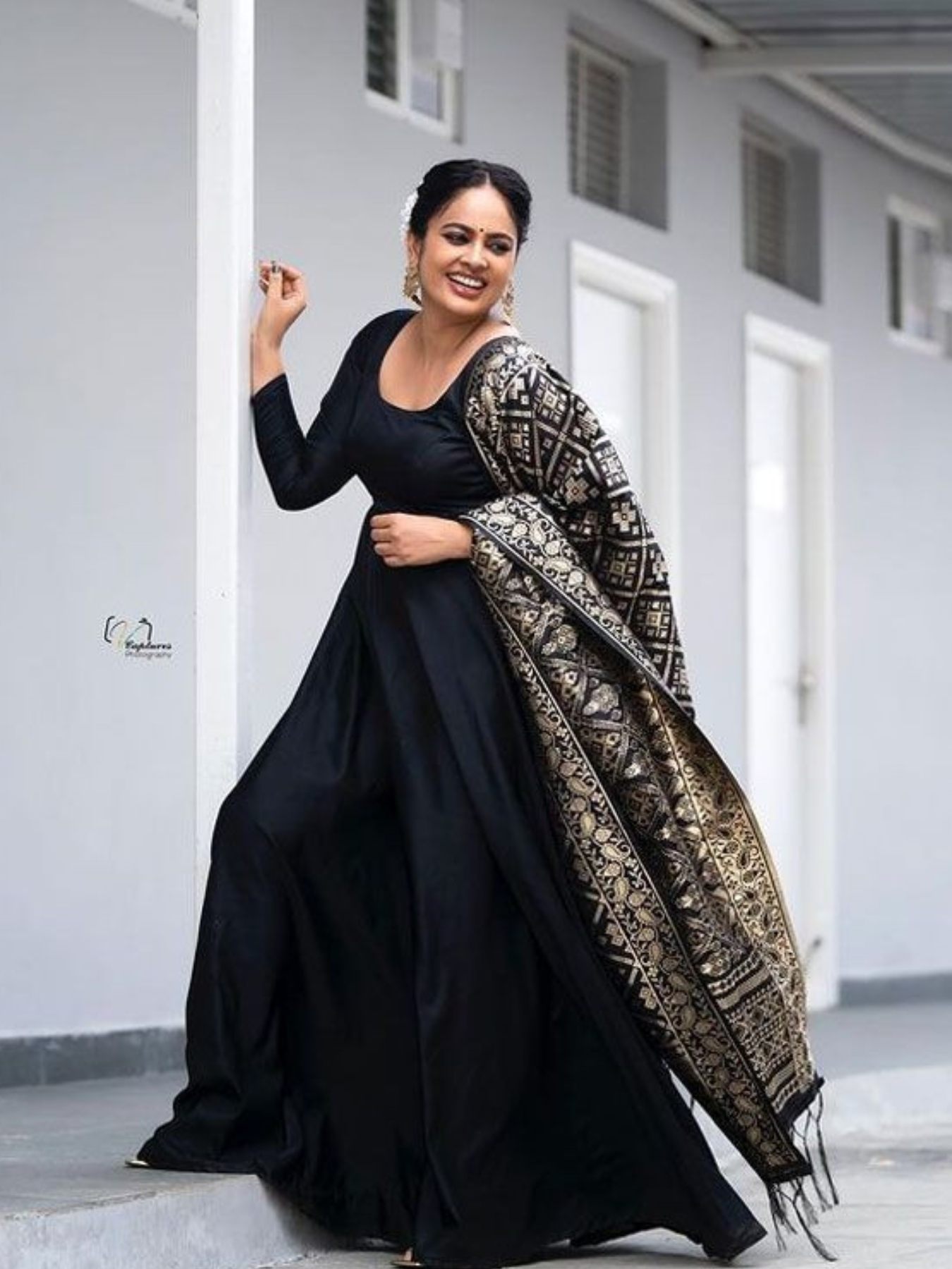 Royal Black Floral Dress – Indianvirasat