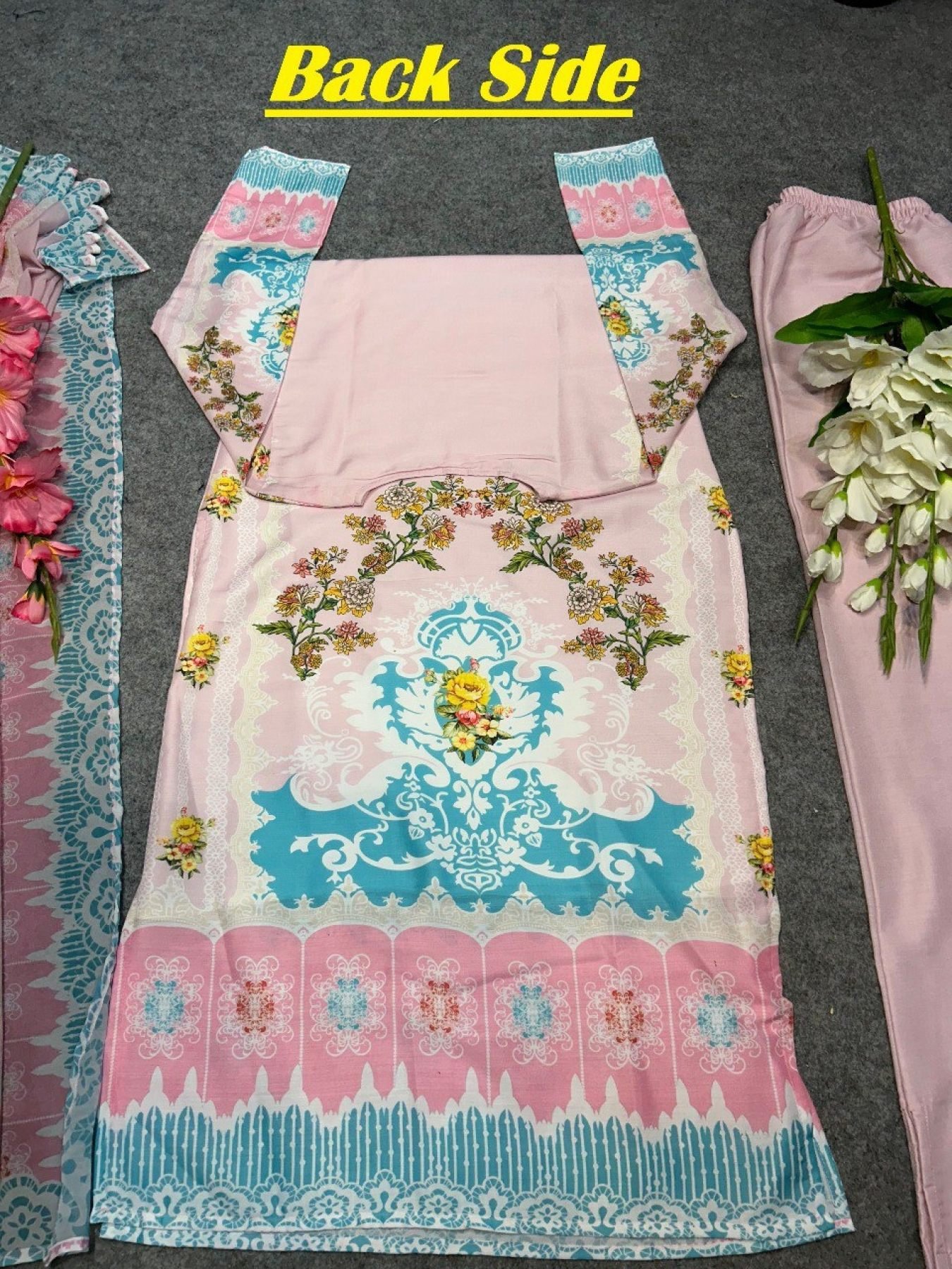 Ao Dai on Mercari | Fancy dress design, Stylish dress designs, Embroidery  fashion