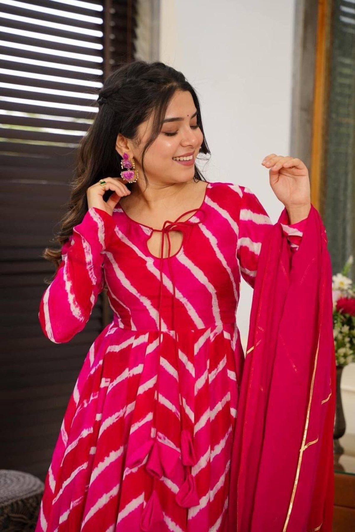 Rosy Style Women's Casual Lehriya Design Muslin Fabric Gown Style Kurti Set with Chanderi Pants and Chinon Dupatta" Rosy Style Women's Casual Lehriya Design Muslin Fabric Gown Style Kurti Set with Chanderi Pants and Chinon Dupatta"