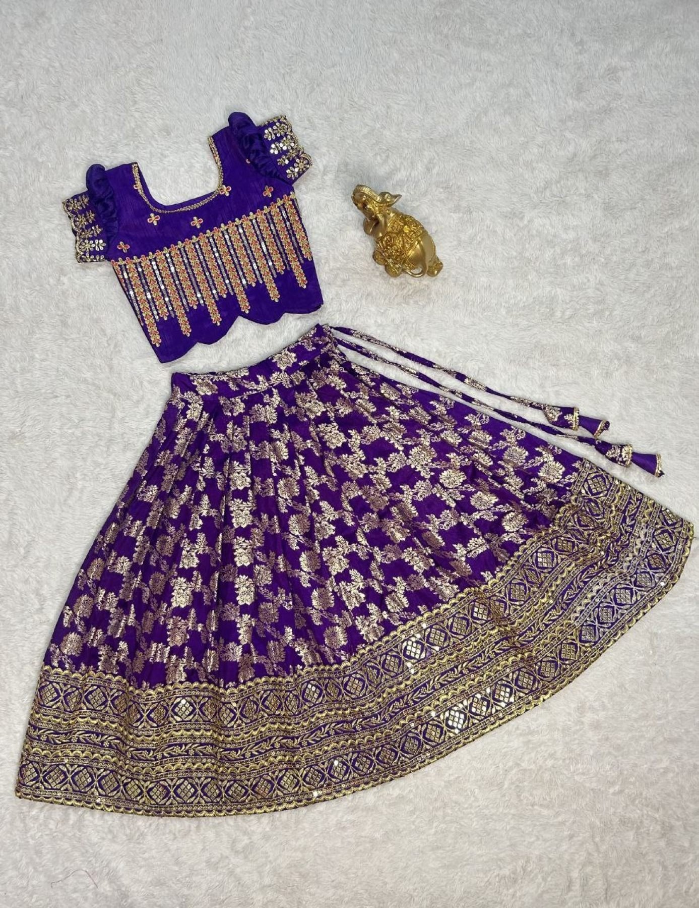Silk panihari with zari weaving-Kids Gowns