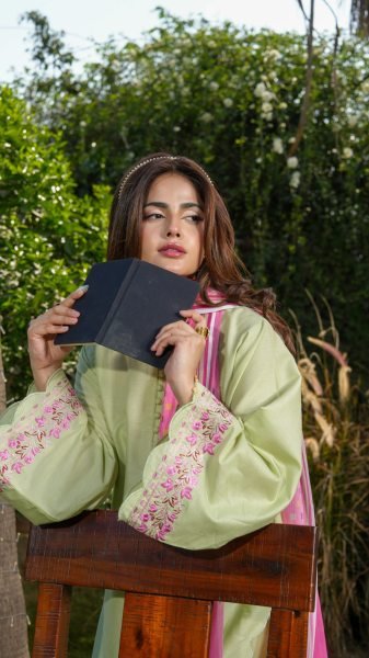 90's Style Pista Designer Roman Silk Kurti with Printed Tebby Silk Dupatta Embroidery Kurtis 
