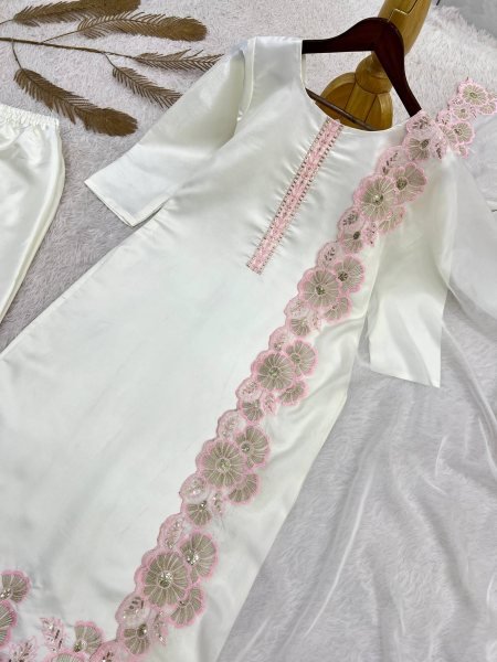 Accessible Peach Designer Roman Glass Silk Suit Set with Organza Dupatta For Function Ready To Wear Collection