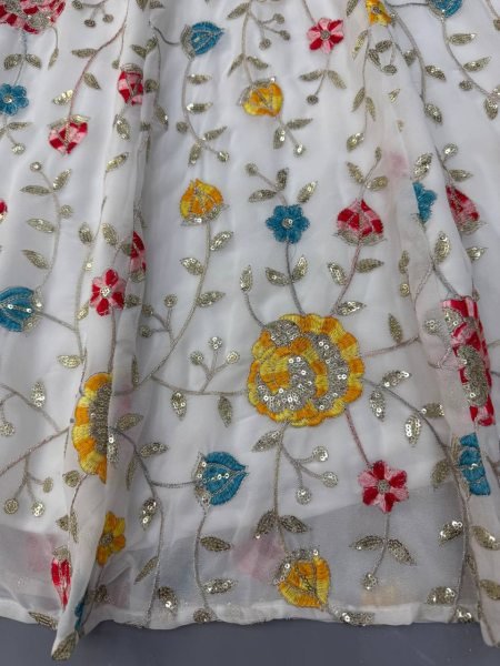 Accessible White Anarkali Suit Set with Fancy Lace Dupatta at Wholesale Rate Ready To Wear Collection