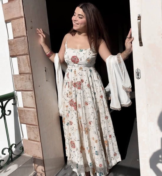 Accessible White Anarkali Suit Set with Fancy Lace Dupatta at Wholesale Rate Ready To Wear Collection