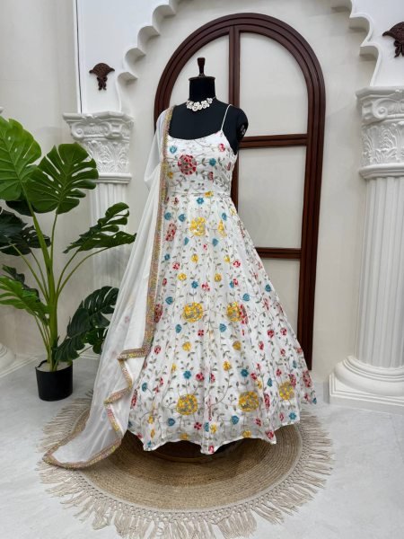 Accessible White Anarkali Suit Set with Fancy Lace Dupatta at Wholesale Rate Ready To Wear Collection