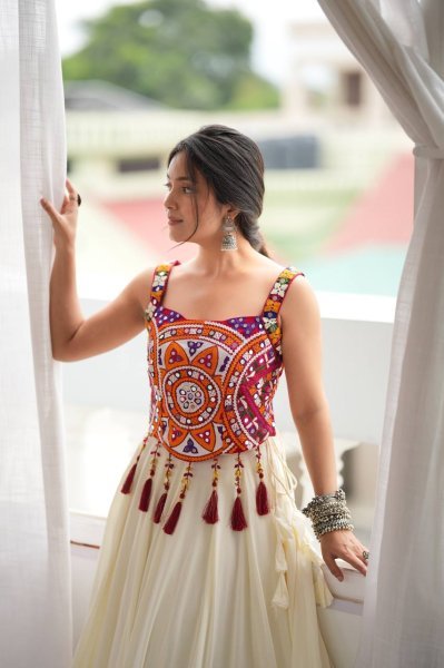 Accessible White Designer Heavy Rayon Lehenga with Lagdi Patta Lace Work For Navratri Navratri Lehnega Choli