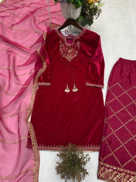 Acrylic Velvet  Sequence Embroidered Work Suit Set with Organza Embroidery Dupatta for Receptions Ready To Wear Collection