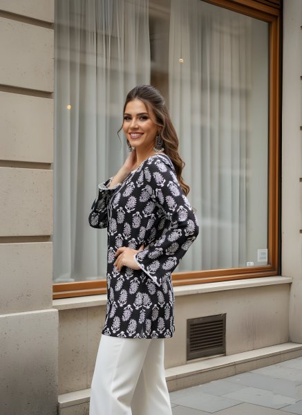 Adaptable Black Cotton Short Kurti for Women Tunics kurti