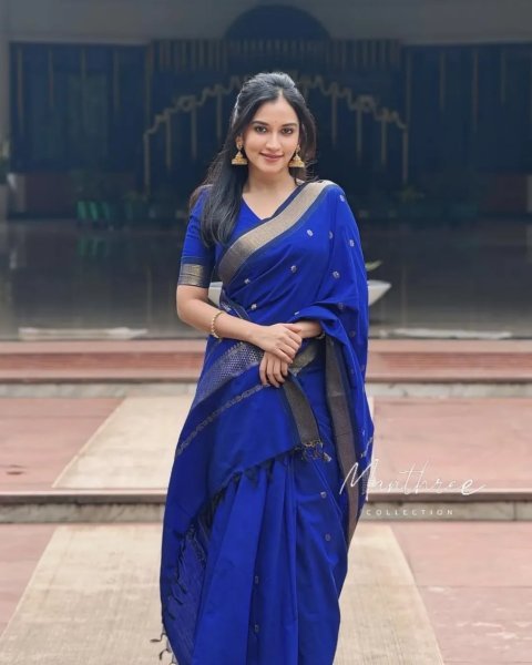 Adaptable Blue Designer Soft Silk Jacquard Border Saree for Wedding and Party Wear South Indian Saree 