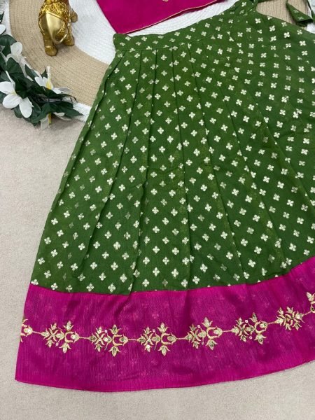 Adaptable Green Banarasi Silk Kids Lehenga Choli with Intricate Zari Weaving  Girls Wear