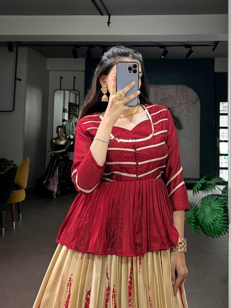 Adaptable Maroon Dola Silk Lehenga Choli With Blouse and Rich Zari Border For Navratri Fashion Navratri Lehnega Choli