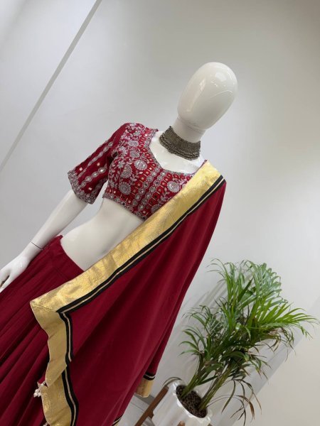 Adaptable Maroon Printed Rayon Navratri Lehenga with Real Mirror Work For Manufacturer Rate Navratri Lehnega Choli