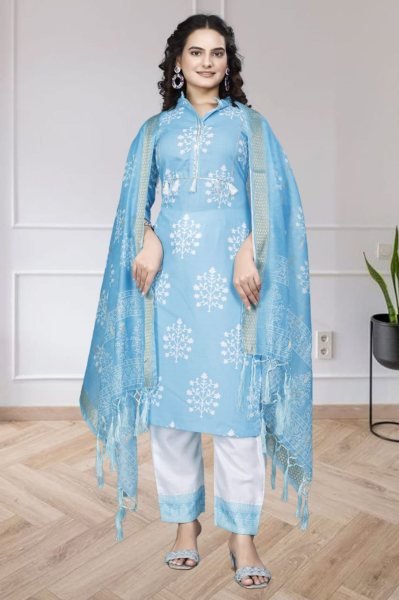 Advanced Cotton Kurta Set   Digital Print   Zari Border Dupatta 3 Piece Kurti Set