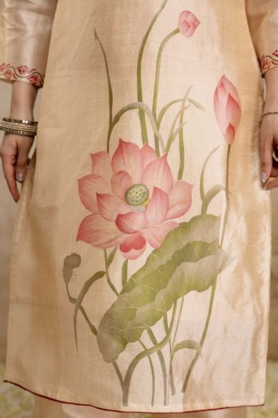 Advanced Cream Soft Aasam Suit Set with Printed Dupatta for Women  Straight Cut Long Kurtis