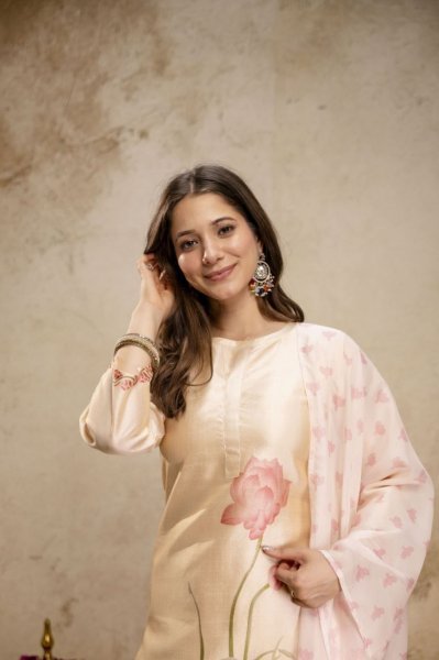 Advanced Cream Soft Aasam Suit Set with Printed Dupatta for Women  Straight Cut Long Kurtis