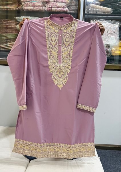 Advanced Lavender Party Wear Armani Lachko Embroidered Kurta Pyjama for Men Kurta Pajama Wholesale