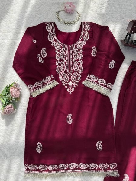 Advanced Maroon Slub Rayon Kurti Pant Set at Wholesale Rate for Women CO ORD Sets