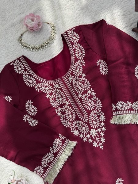 Advanced Maroon Slub Rayon Kurti Pant Set at Wholesale Rate for Women CO ORD Sets