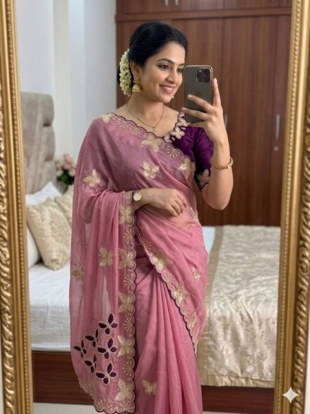 Advanced Pink Georgette Saree featuring Cutwork Border and Floral Embroidery Embroidery Sarees Wholesale