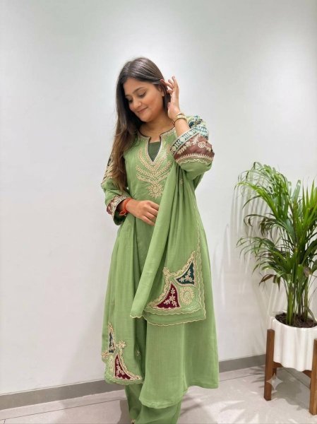 Affordable Green Chanderi Top Palazzo Dupatta Set with Cording Embroidery at Wholesal Rate Ready To Wear Collection