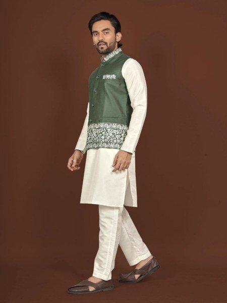 Affordable Green Premium Quality Kurta Set for Men Special Occasion 
