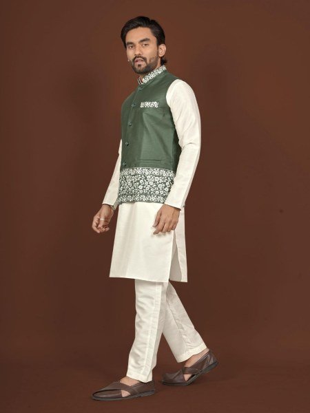 Affordable Green Premium Quality Kurta Set for Men Special Occasion Kurta Pajama Wholesale
