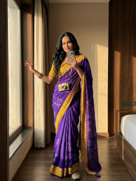 Affordable Purple Pure Moss Bandhani Print Saree with Super Mirror Work for Festive Wear Bandhej Sarees Wholesale