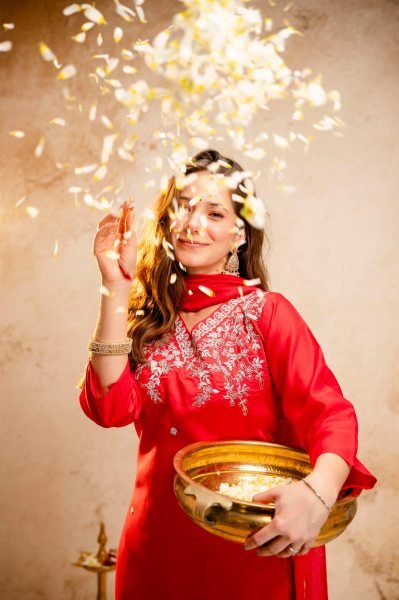 Affordable Red Floral Embroidered Chanderi Straight Kurta Set with Dupatta Embroidery Kurtis 