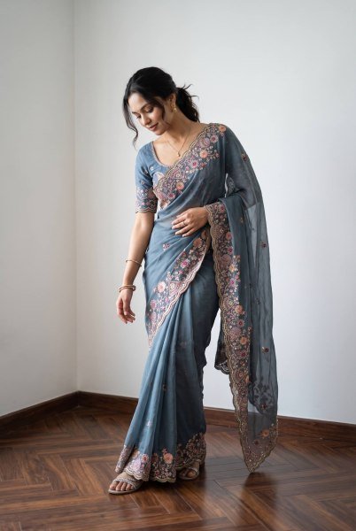 Affordable Teal Blue Soft NxC Moss Chiffon Saree with Mono Banglory Blouse at Wholesale Rate Pure Chiffon Sarees Wholesale