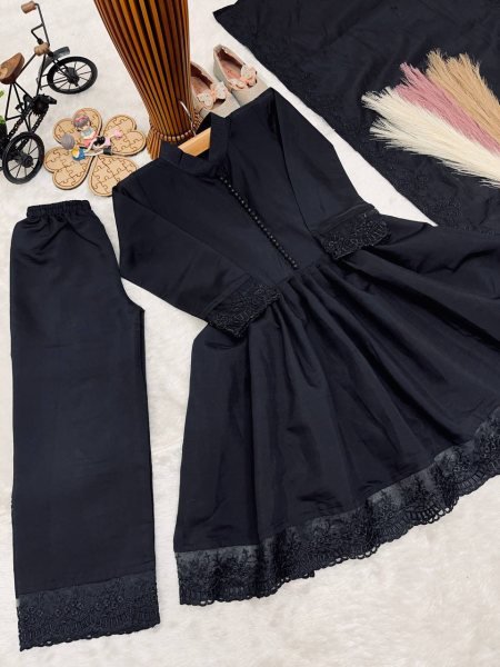 Alluring Black Girls Ethnic Roman Silk Gown Set for Weddings and Festive Celebrations Girls Wear