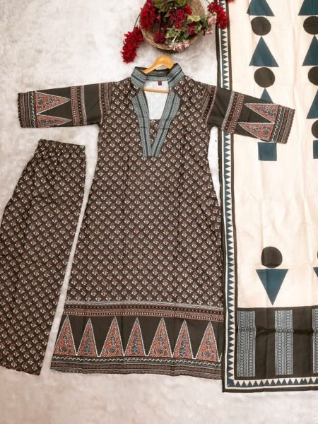 Alluring Brown Women’s Heavy Rayon Slub Printed Kurta Pant Set for Bulk Order Cotton Kurtis Wholesale