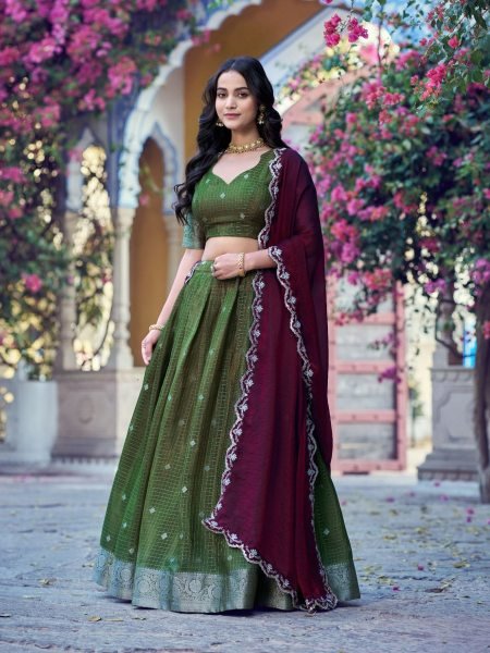 Alluring Green Women s Chinon Checks Lehenga with Traditional Zari Weaving Border  Lehenga