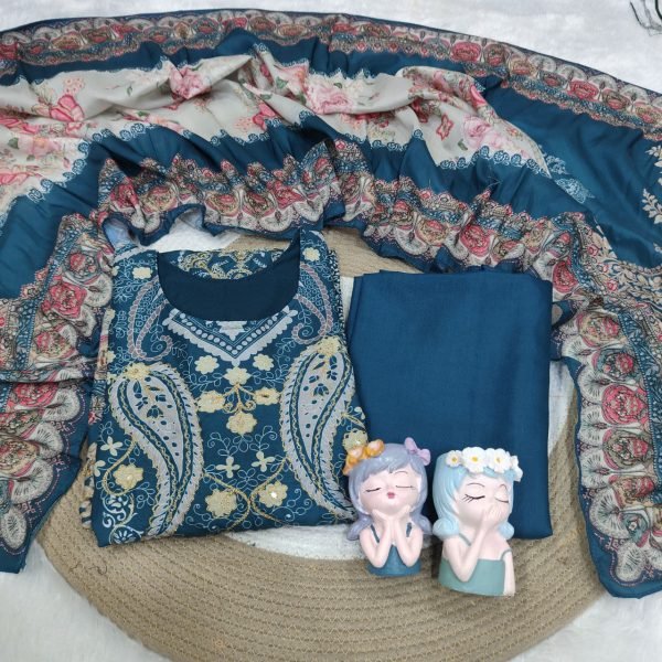 Alluring Ivory Pakistani Suit with Digital Print and Aari Work for Exporters Cotton Kurtis Wholesale