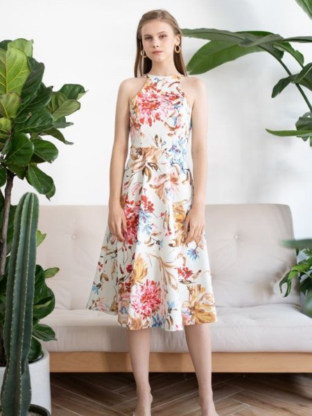 Alluring Ivory Stylish Tiered Summer Dress with Elasticated Waist at Bulk Rate Kurtis