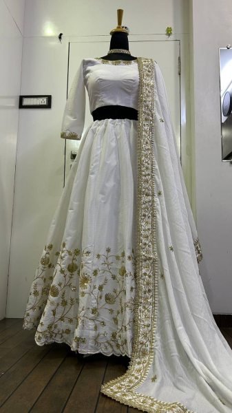 Alluring White Slub Silk Lehenga with Zari Sequins Work for Wedding Wear Designer Lehenga Choli