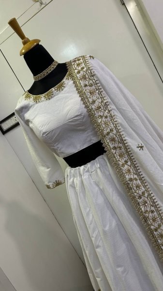 Alluring White Slub Silk Lehenga with Zari Sequins Work for Wedding Wear Designer Lehenga Choli