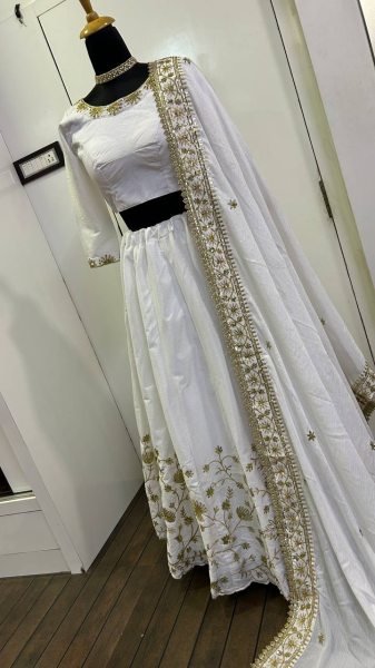 Alluring White Slub Silk Lehenga with Zari Sequins Work for Wedding Wear Designer Lehenga Choli