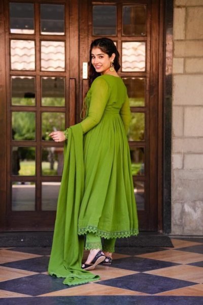 Anarkali Heavy Georgette Gown Pant With dupatta And Fancy Latkan Dori  3 Piece Kurti Set
