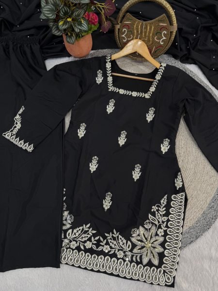 Apparel Supplier Black Roman Silk Embroidered  Kurti Palazzo Set With Pearl Dupatta  Ready To Wear Collection