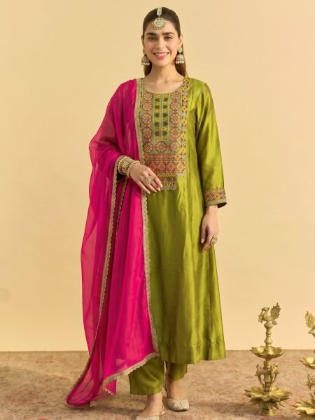 Artisanal Green Designer Vichitra Silk Kurti Set with Embroidered Work and Lace Dupatta Kurtis