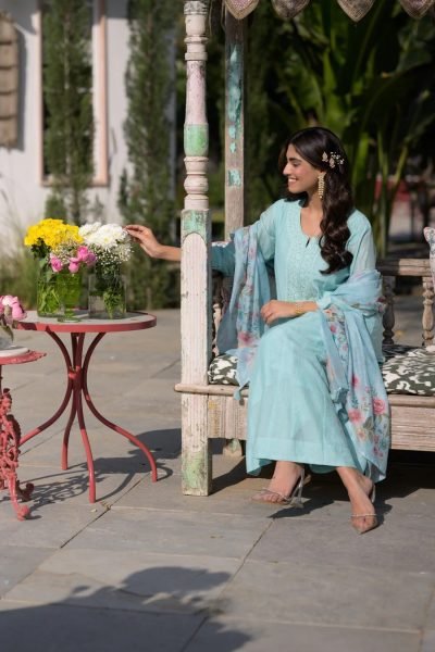 Artisanal Sky Blue Chanderi Kurti Pant Set with Taby Dupatta for Casual Wear at Bulk Rate Embroidery Kurtis 