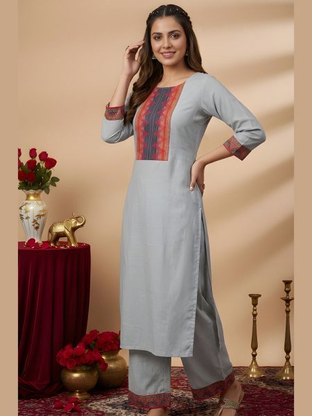 Artistic Grey Solid Kurta Pant Set in Heavy Cotton for Daily Wear Kurtis