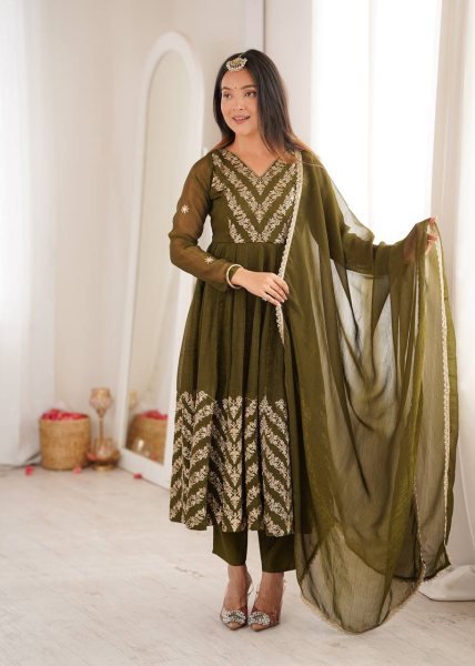 Artistic Mahendi Crunchy Anarkali Suits Set With Sequence Work For Anarkali Kurti Manufacturer Ready To Wear Collection