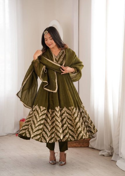 Artistic Mahendi Crunchy Anarkali Suits Set With Sequence Work For Anarkali Kurti Manufacturer Ready To Wear Collection