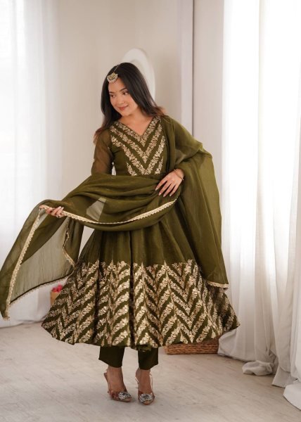 Artistic Mahendi Crunchy Anarkali Suits Set With Sequence Work For Anarkali Kurti Manufacturer Ready To Wear Collection