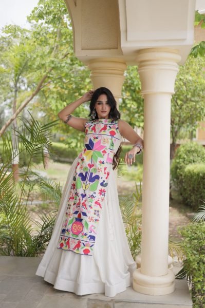 Artistic White Fully Stitched Cora Cotton Lehenga with Gamthi Embroidered Blouse Navratri Lehnega Choli