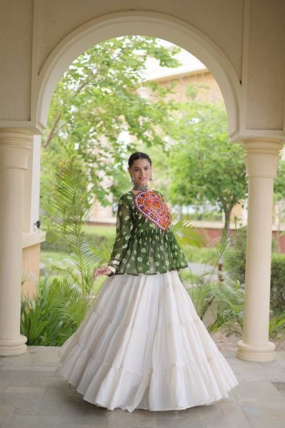 Artistic White Kora Cotton Lehenga with Green Bandhani Designer Top at Wholesale  Navratri Lehnega Choli